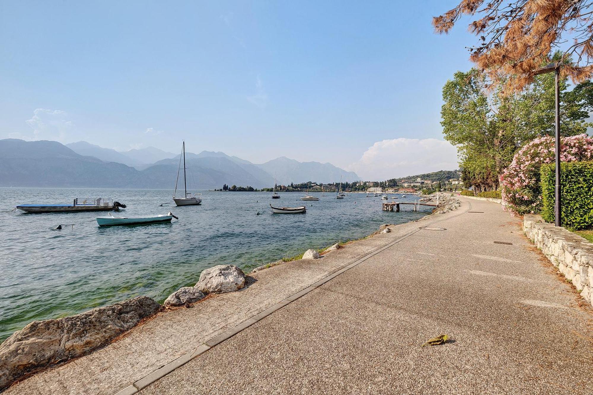 Apt Theo Val Di Sogno Garda Lake مالتشيزينيه المظهر الخارجي الصورة